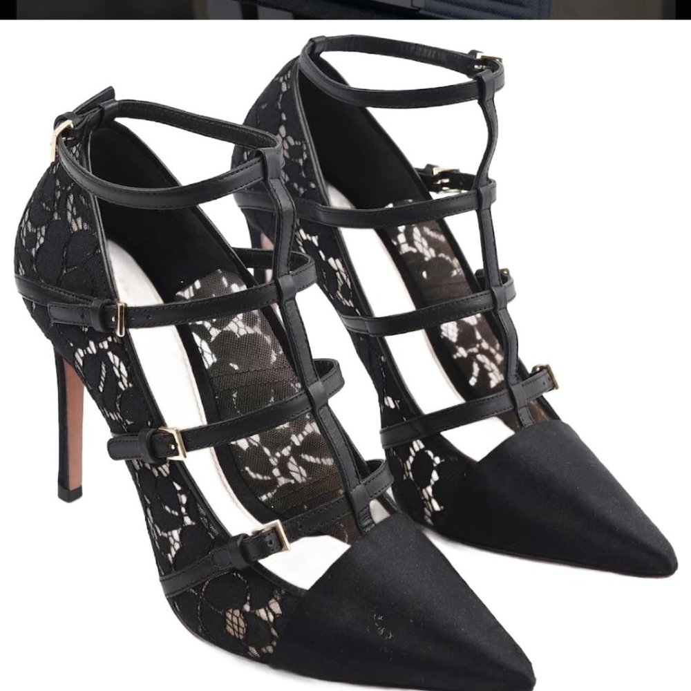 Tory Burch Lace Trim Embellishments Pumps